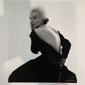 Marilyn in Black Dress
