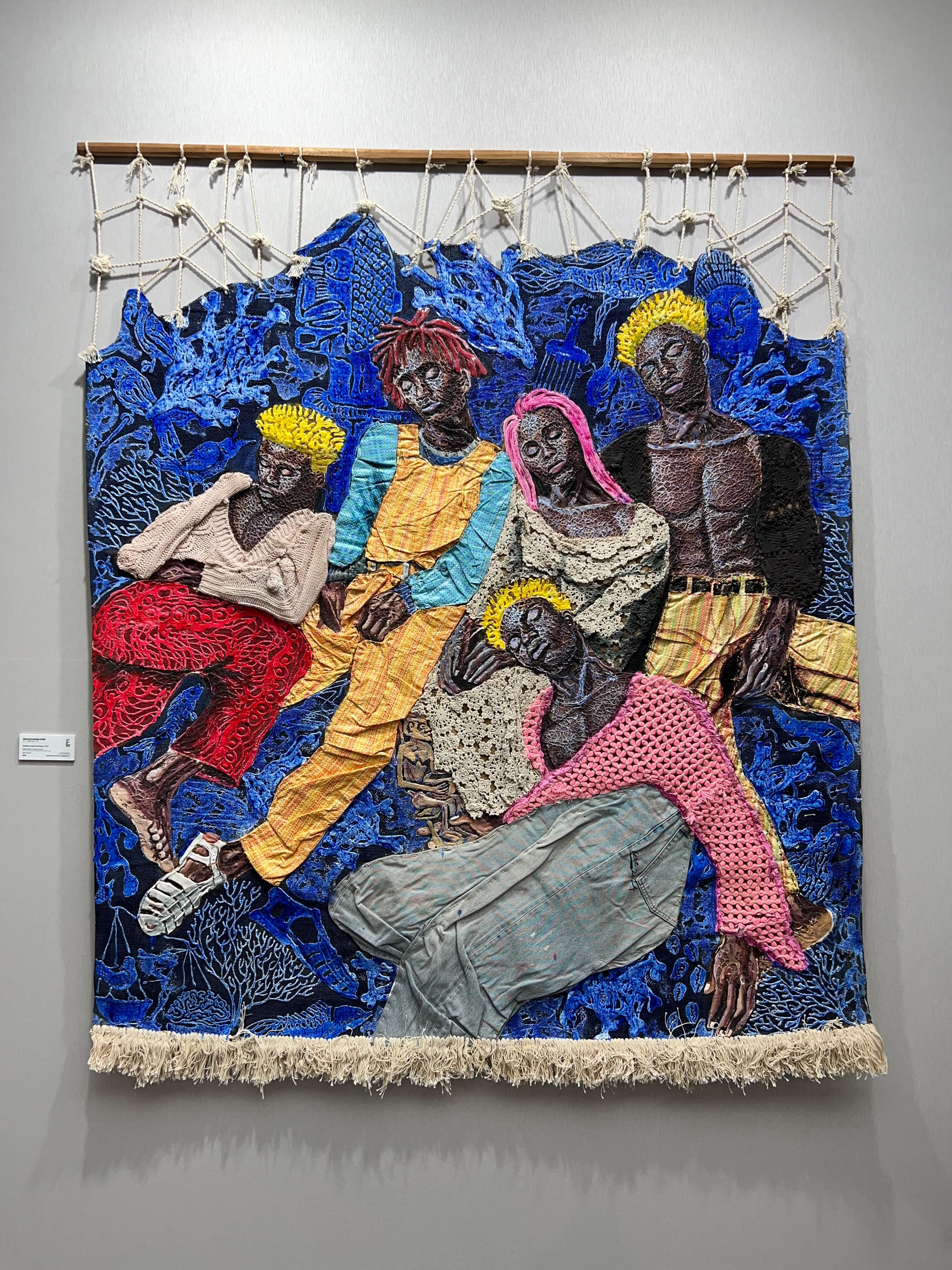 Œuvre textile d'Ibrahim Bemba Kébé à Also Known As Africa, paris tendances d'art