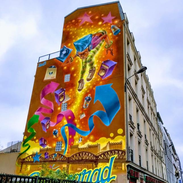 Une fresque de Yann Lazoo à côté du métro Stalingrad
